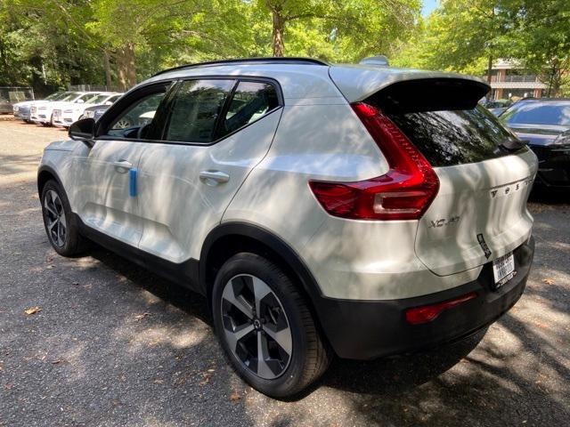 new 2025 Volvo XC40 car, priced at $48,315