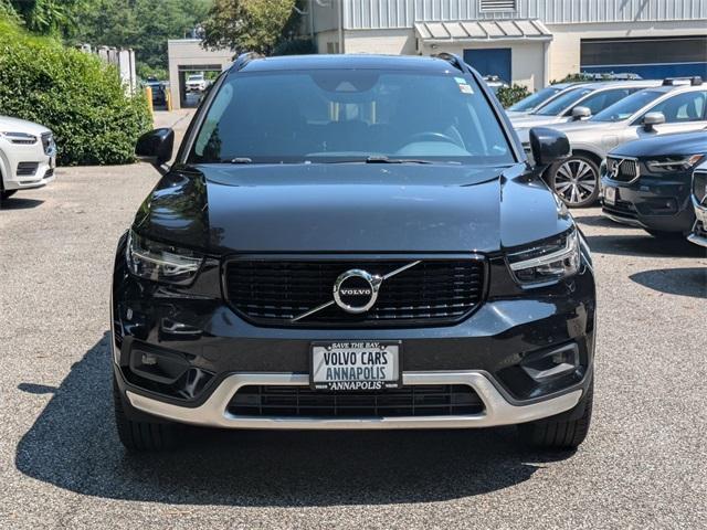 used 2020 Volvo XC40 car, priced at $21,499