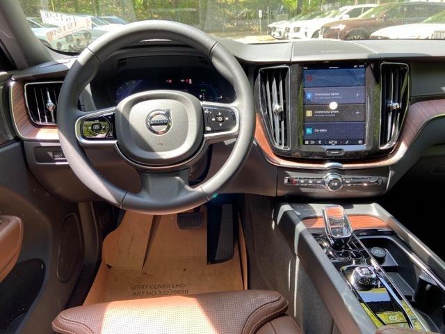 new 2025 Volvo XC60 Plug-In Hybrid car, priced at $69,895