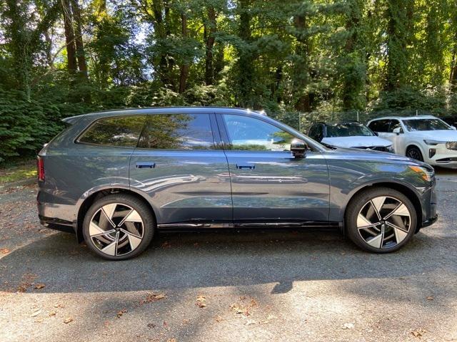 new 2025 Volvo EX90 car, priced at $94,590