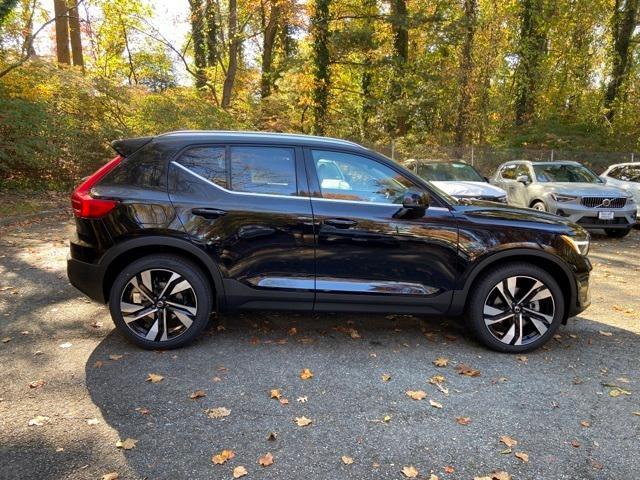 new 2025 Volvo XC40 car, priced at $49,790