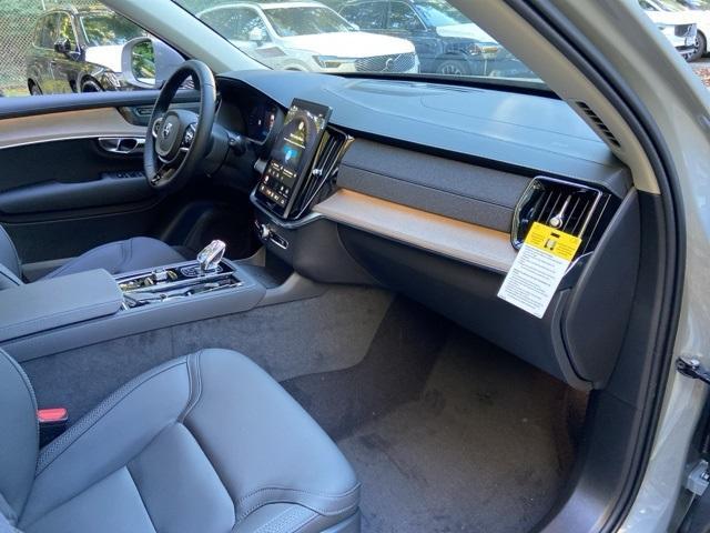 new 2026 Volvo XC90 car, priced at $70,895