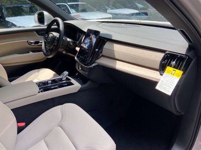 new 2026 Volvo XC90 car, priced at $70,595