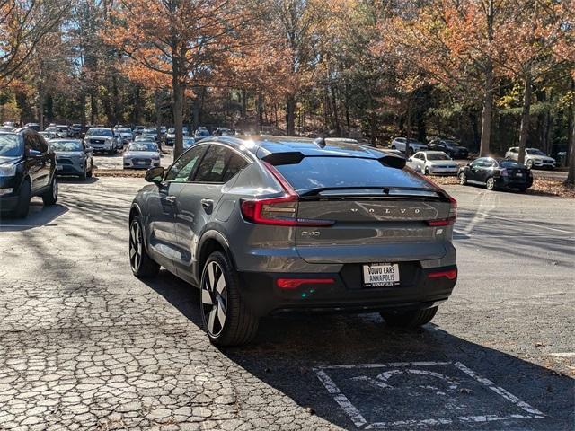 used 2022 Volvo C40 Recharge Pure Electric car, priced at $31,770