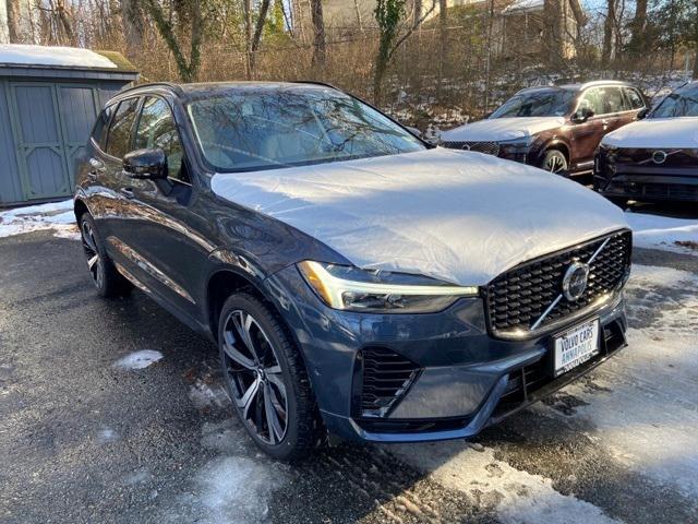 new 2025 Volvo XC60 Plug-In Hybrid car, priced at $71,485