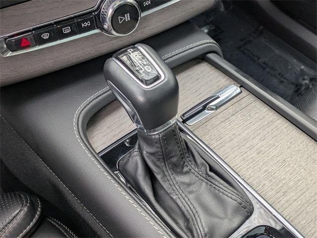 used 2022 Volvo XC90 car, priced at $41,085