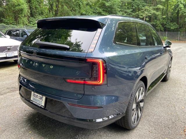 new 2025 Volvo EX90 car, priced at $91,735