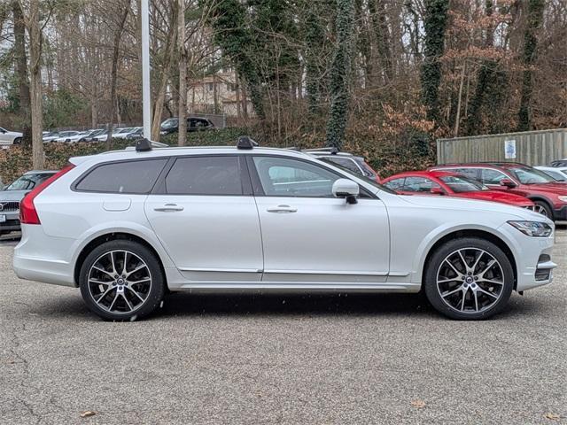 used 2020 Volvo V90 Cross Country car, priced at $35,539