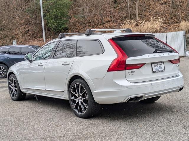 used 2020 Volvo V90 Cross Country car, priced at $35,539