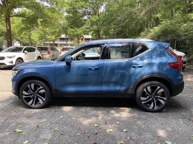 new 2025 Volvo XC40 car, priced at $51,765