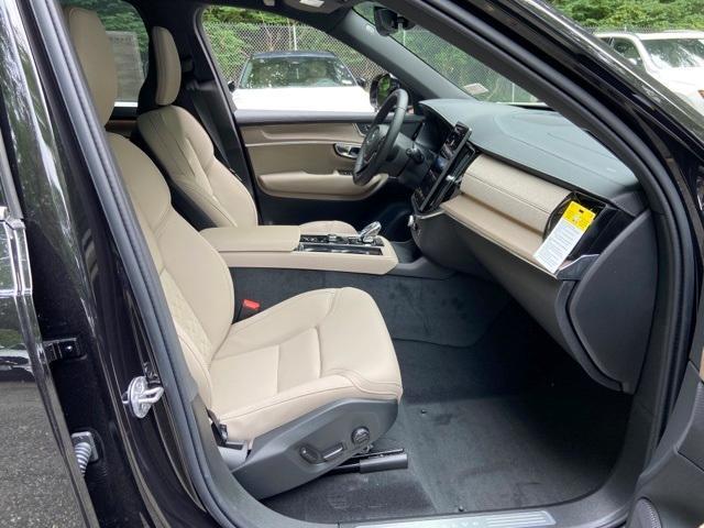 new 2026 Volvo XC90 car, priced at $70,095