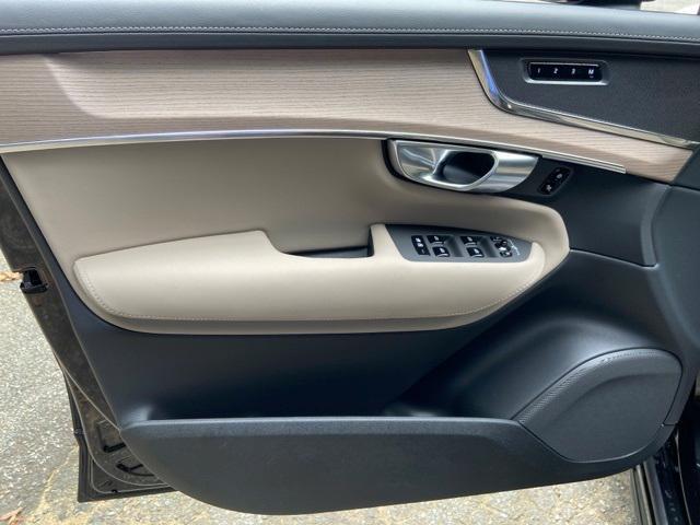 new 2026 Volvo XC90 car, priced at $70,095