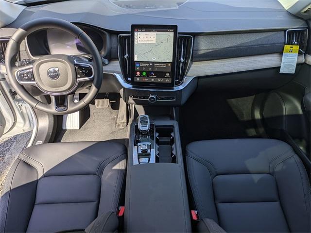 new 2025 Volvo XC90 Plug-In Hybrid car, priced at $77,895