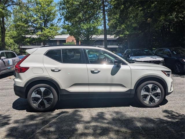 used 2024 Volvo XC40 car, priced at $35,433