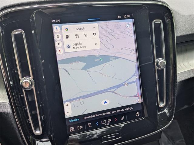 used 2024 Volvo XC40 car, priced at $35,433