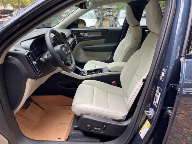 new 2026 Volvo XC40 car, priced at $53,095