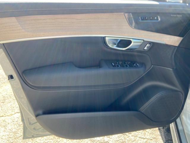new 2026 Volvo XC90 car, priced at $71,825