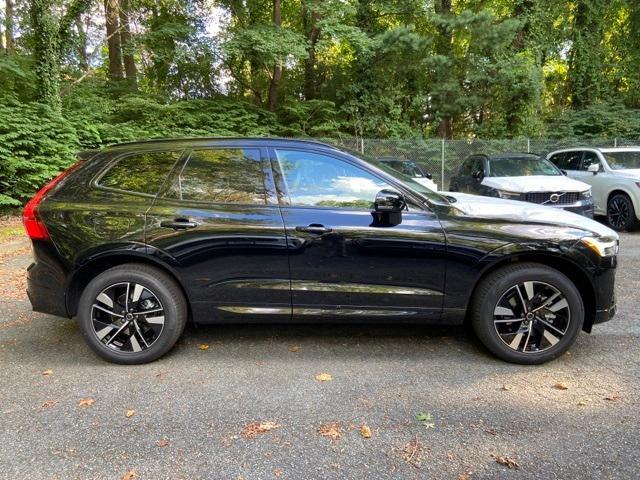 new 2026 Volvo XC60 car, priced at $56,345