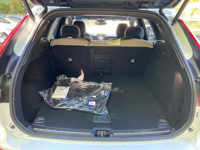 new 2026 Volvo XC60 car, priced at $57,145