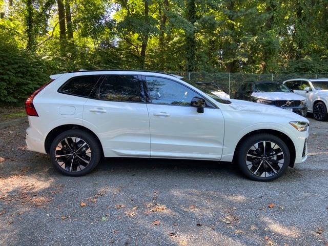 new 2026 Volvo XC60 car, priced at $57,145