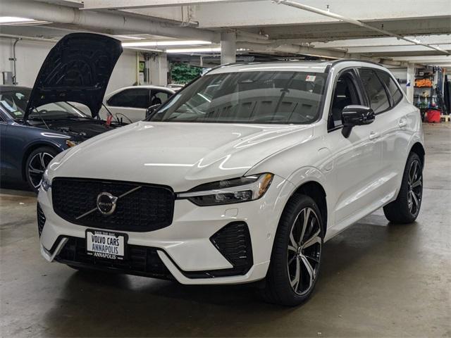 used 2022 Volvo XC60 Recharge Plug-In Hybrid car, priced at $45,570