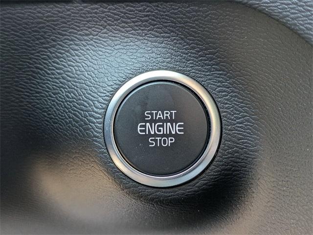 used 2022 Volvo XC40 car, priced at $27,212