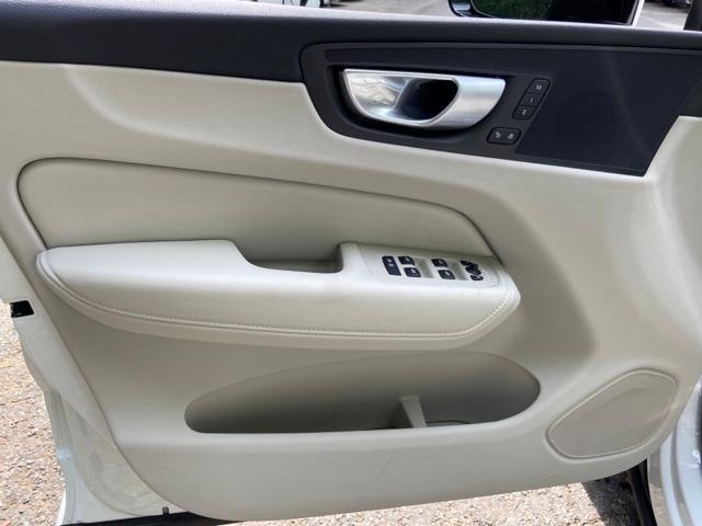 new 2025 Volvo XC60 Plug-In Hybrid car, priced at $66,260
