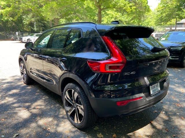 new 2025 Volvo XC40 car, priced at $51,550