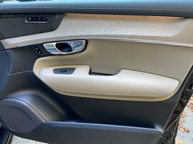 new 2026 Volvo XC90 car, priced at $75,145