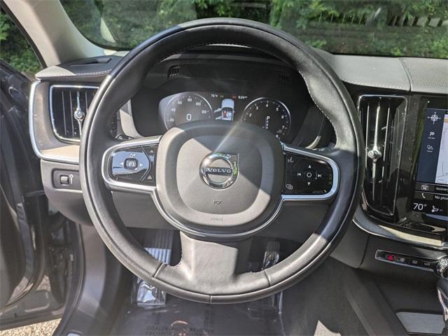 used 2021 Volvo XC60 car, priced at $35,976