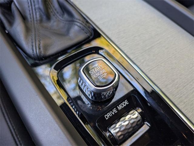 used 2018 Volvo XC60 car, priced at $18,024