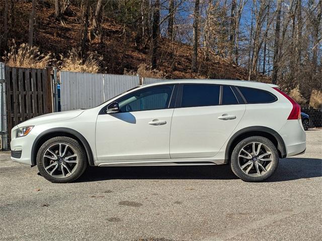 used 2017 Volvo V60 Cross Country car, priced at $12,775