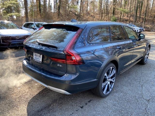 new 2025 Volvo V90 Cross Country car, priced at $68,145