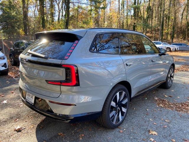 new 2025 Volvo EX90 car, priced at $85,640