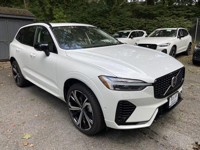 new 2025 Volvo XC60 car, priced at $73,085