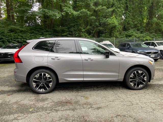 new 2026 Volvo XC60 car, priced at $57,985