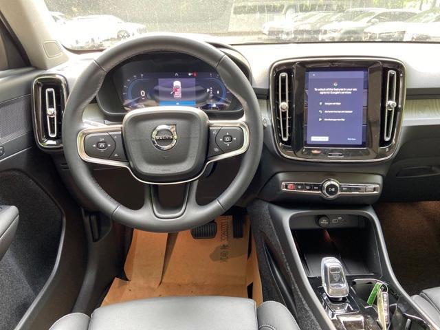 new 2025 Volvo XC40 car, priced at $49,810