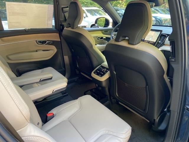 new 2026 Volvo XC90 car, priced at $76,075