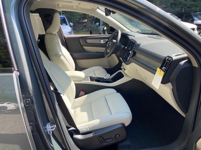 new 2026 Volvo XC40 car, priced at $53,095