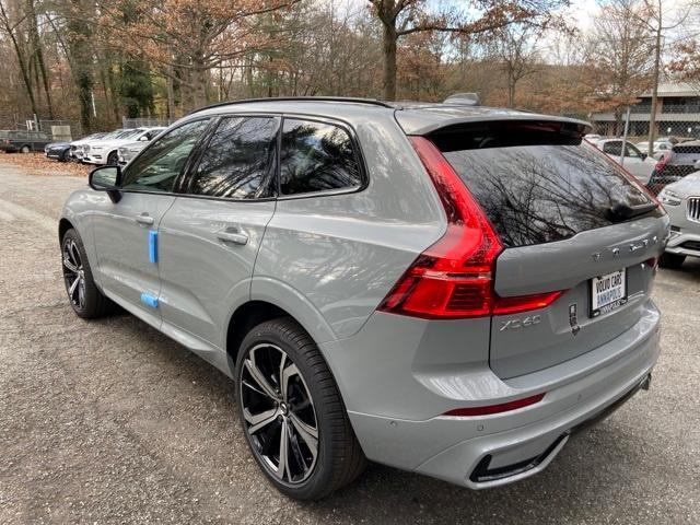 new 2025 Volvo XC60 car, priced at $59,845