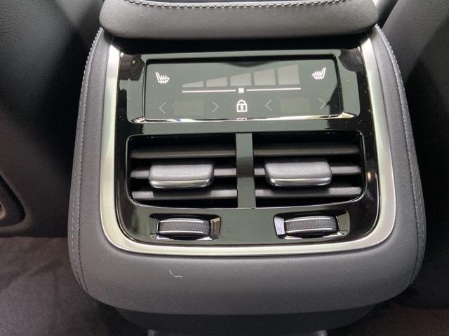 new 2026 Volvo XC90 car, priced at $70,895