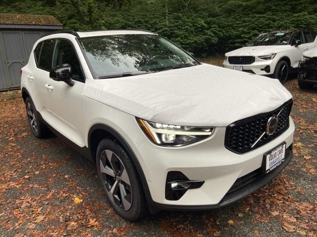 new 2026 Volvo XC40 car, priced at $49,495