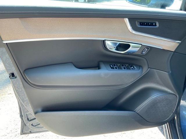 new 2025 Volvo XC90 car, priced at $69,155