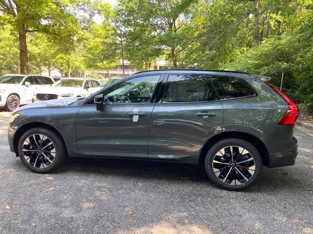 new 2026 Volvo XC60 car, priced at $61,695