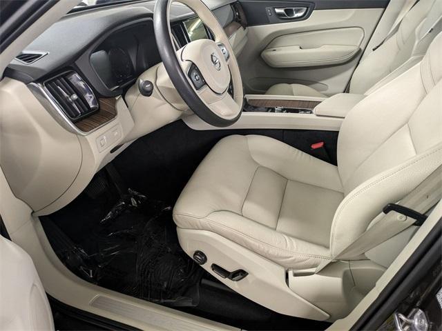 used 2021 Volvo XC60 car, priced at $27,924