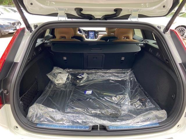 new 2025 Volvo V60 Cross Country car, priced at $58,555