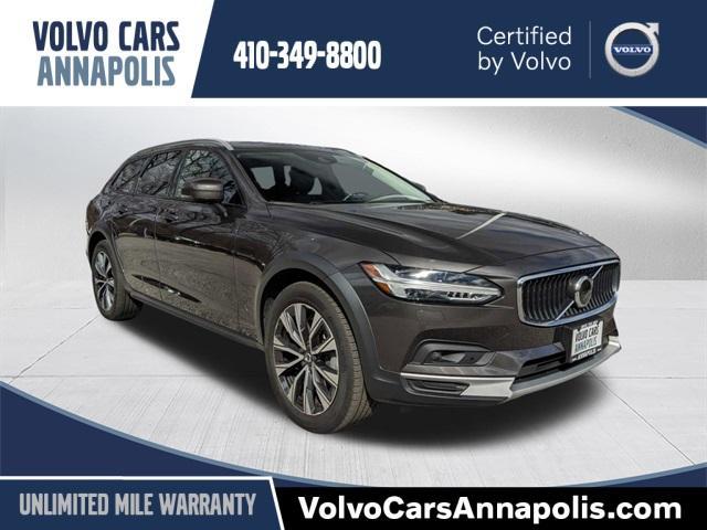 used 2021 Volvo V90 Cross Country car, priced at $43,795