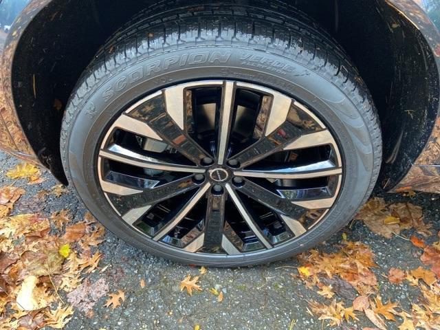 new 2026 Volvo XC90 car, priced at $71,395