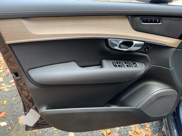 new 2026 Volvo XC90 car, priced at $71,395