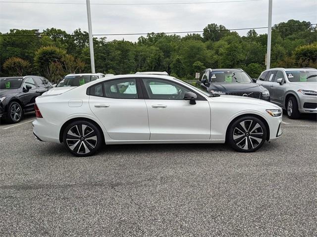used 2022 Volvo S60 car, priced at $32,452